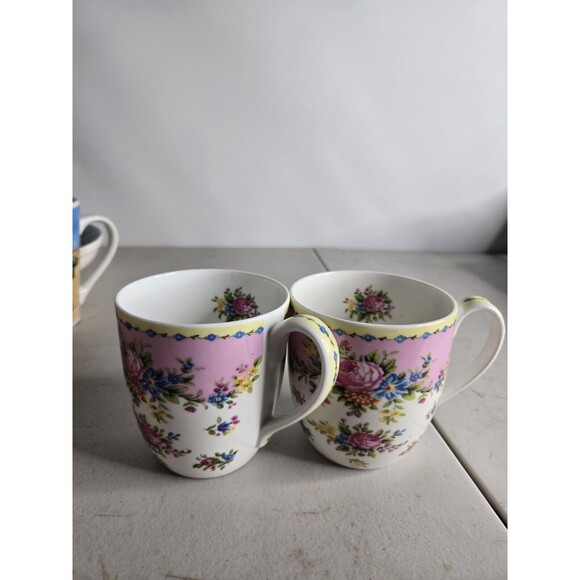 Rose of England Teacups - set of 2 - Picture 2 of 3